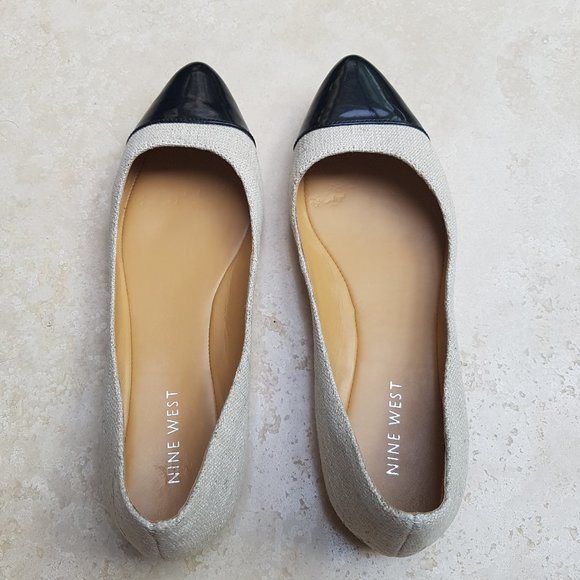 Nine West Black and Beige Pointed Flats - Picture 6 of 8